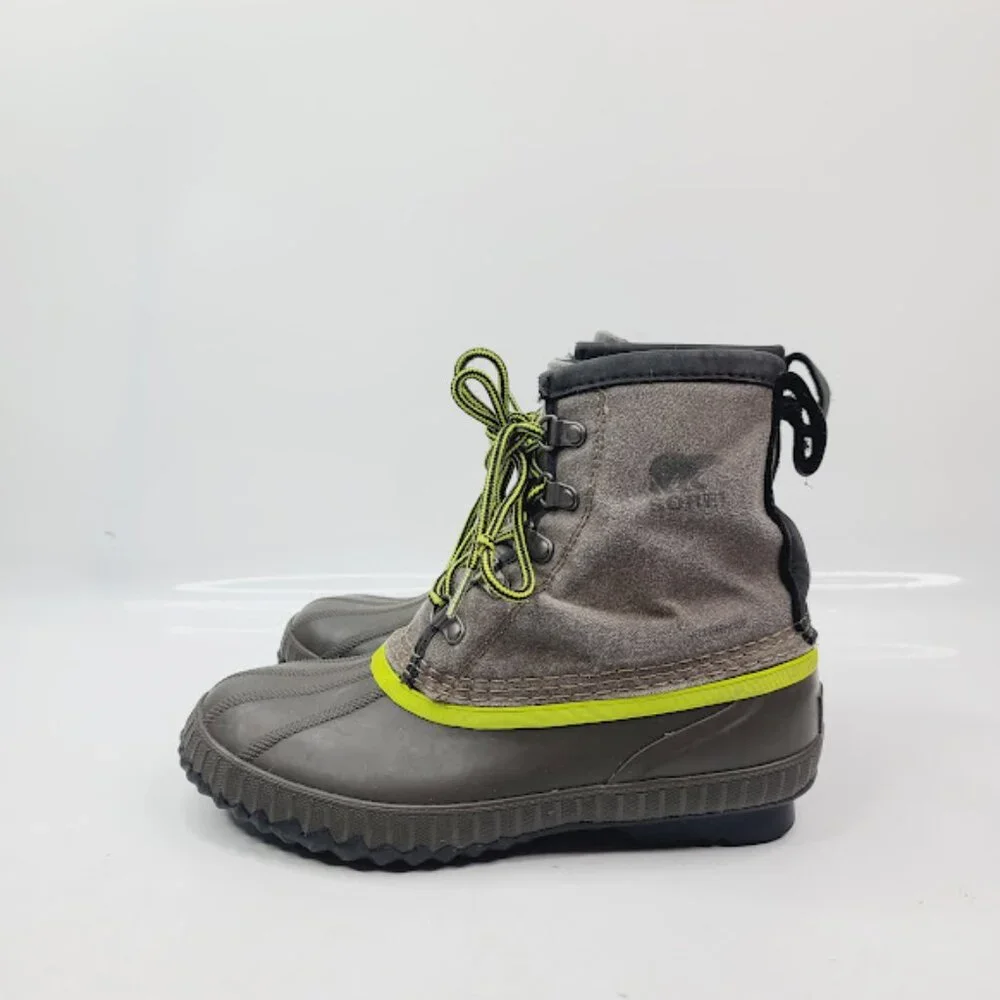 Sorel Boy's Gray Black Cheyanne NY1902-245 Lace Up Rain Duck Boots Size‎ 5